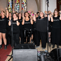 Mit ganzem Körpereinsatz: Der Metalchor e.V. singt Rock- und Metalsongs in Chorversionen.